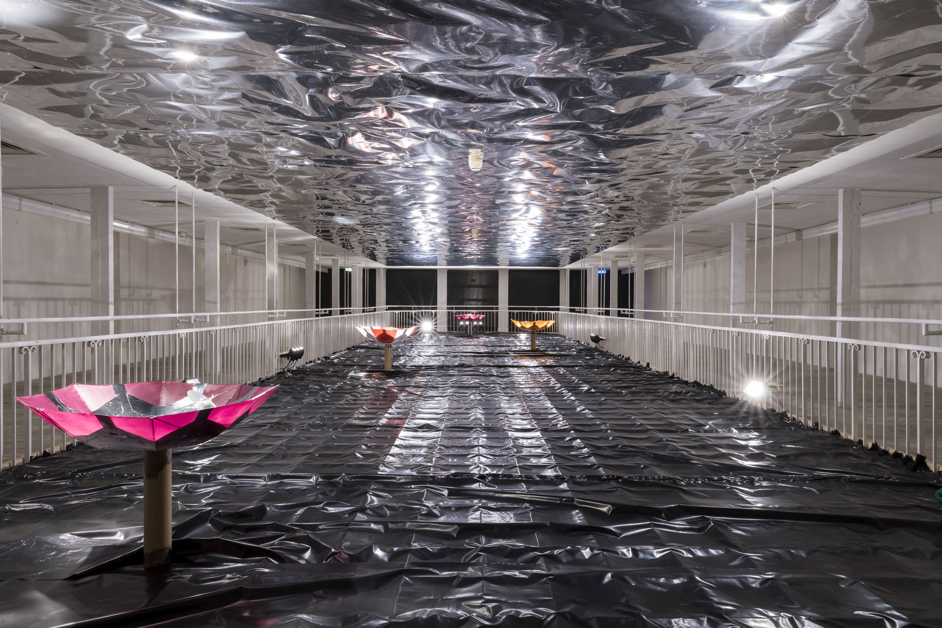  Amy Lien & Enzo Camacho, Shady mansion, Installation view, Kunstverein Freiburg